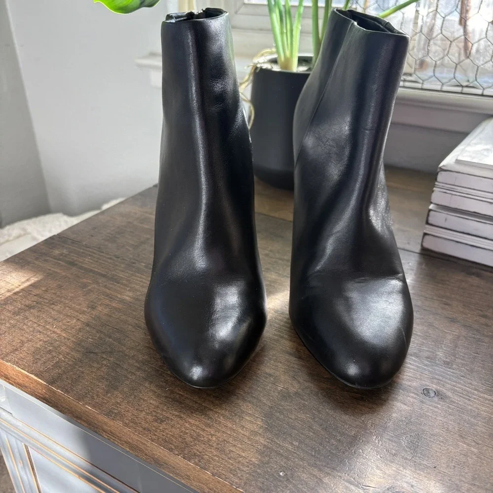 Sam Edelman excellent pre